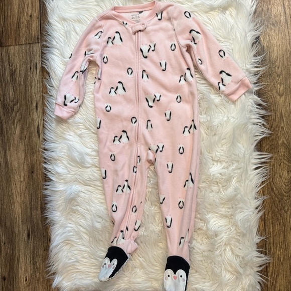 Toddler Girl Carter’s 2T Penguin Winter Pajamas Lot - Picture 10 of 15